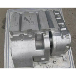 消失模生產(chǎn)線|太谷龍輝精密機械公司|消失模_汽車模具_第一槍